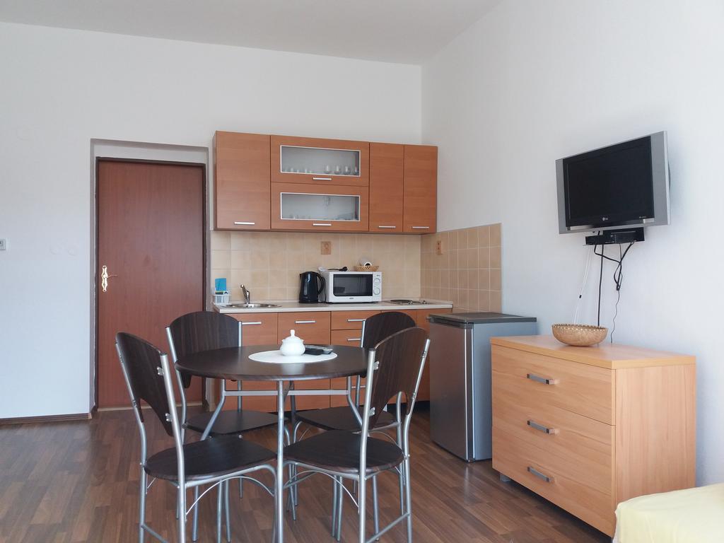 Apartman Marsik Наход Экстерьер фото